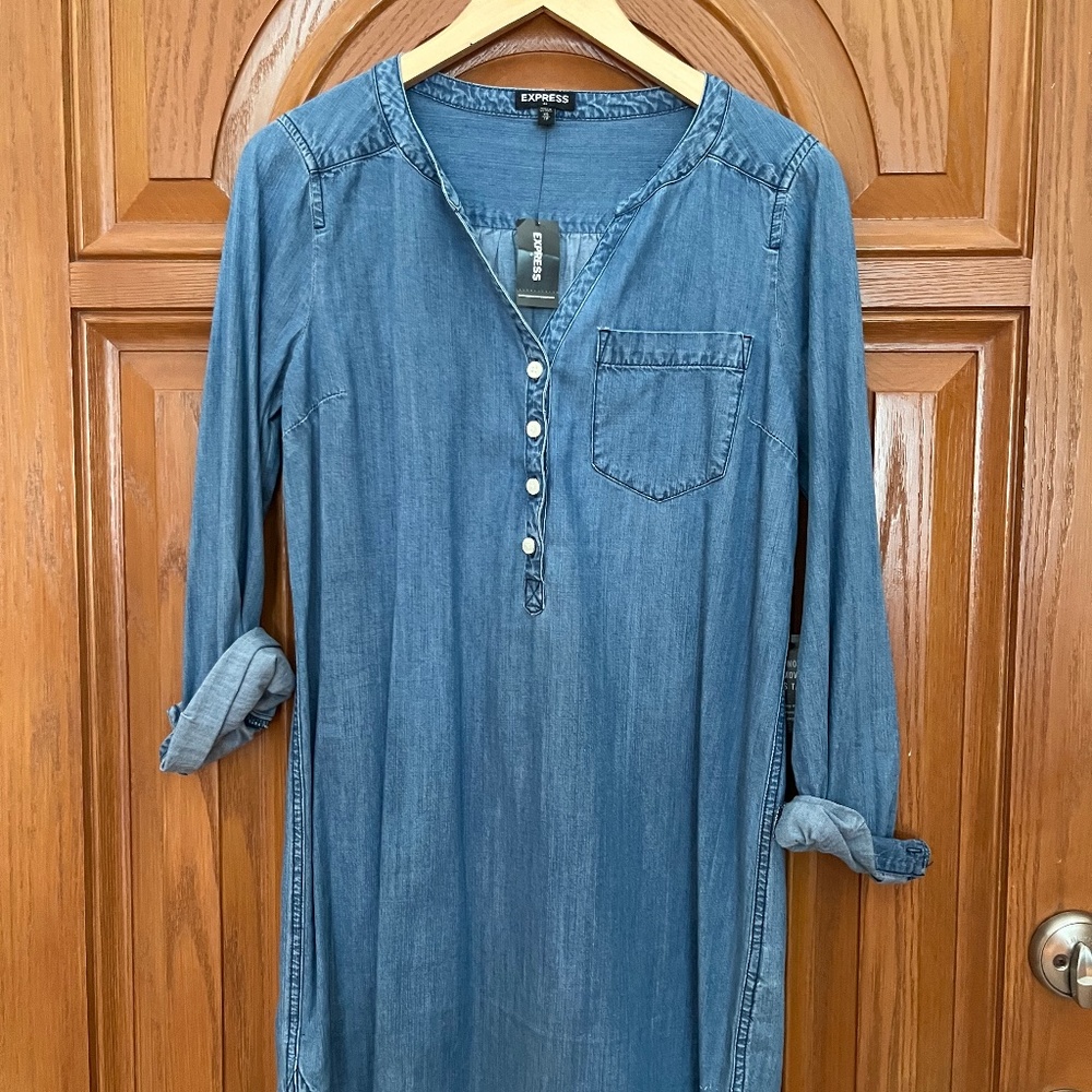 Women’s dress